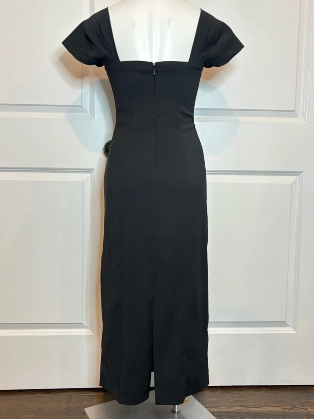 NWT Abercrombie & Fitch Black Off Shoulder Sweetheart Midi Sheath Dress S - Picture 6 of 11
